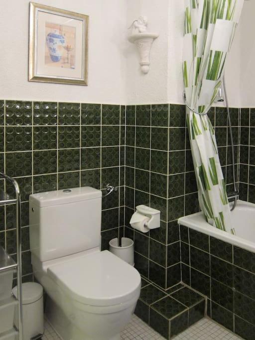 Modernes 1 Zimmer Luxusappartement Kleiner Roland Mit Parkplatz Und Balkon In Bremen Naehe Zentrum エクステリア 写真