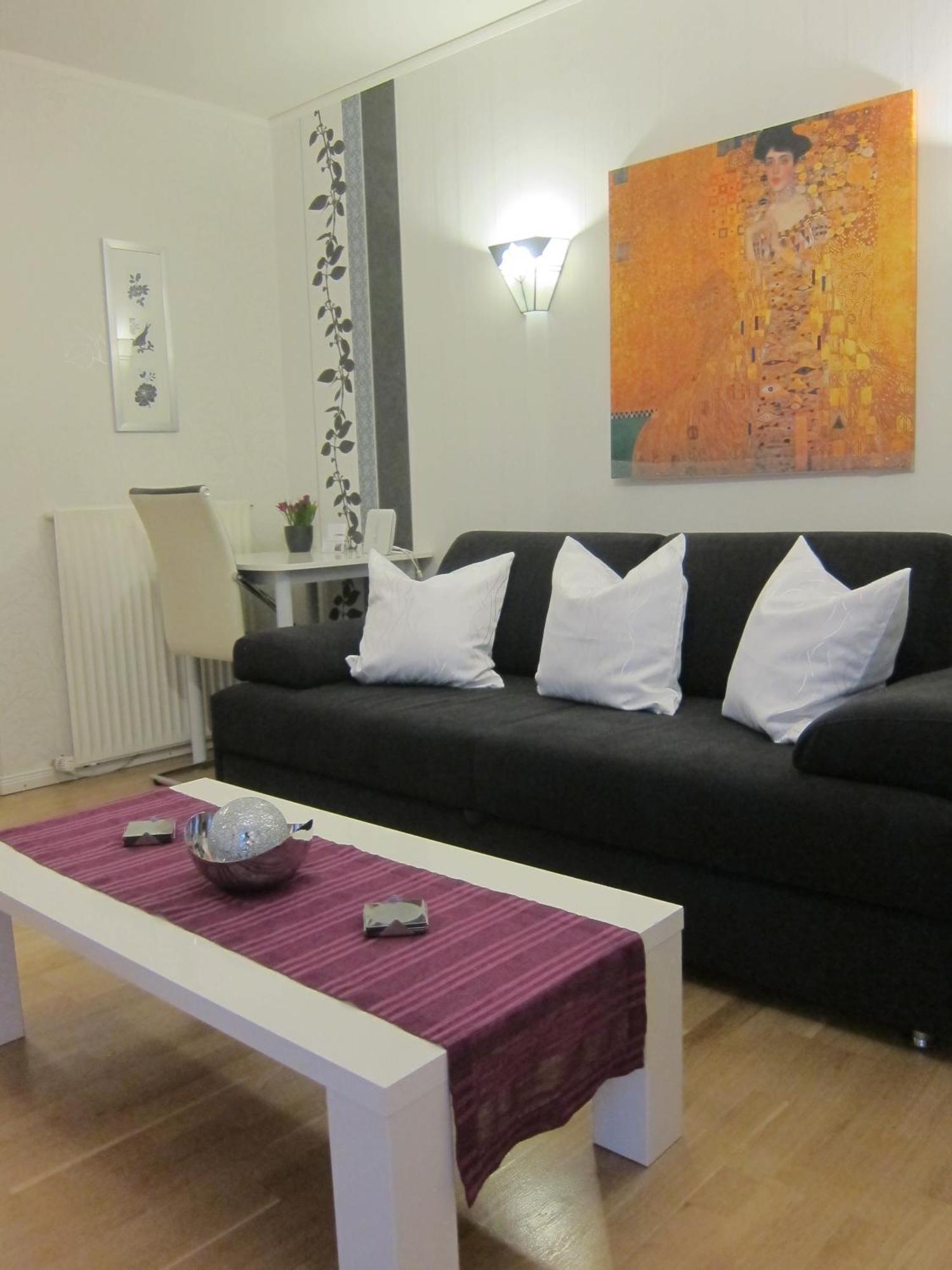 Modernes 1 Zimmer Luxusappartement Kleiner Roland Mit Parkplatz Und Balkon In Bremen Naehe Zentrum エクステリア 写真